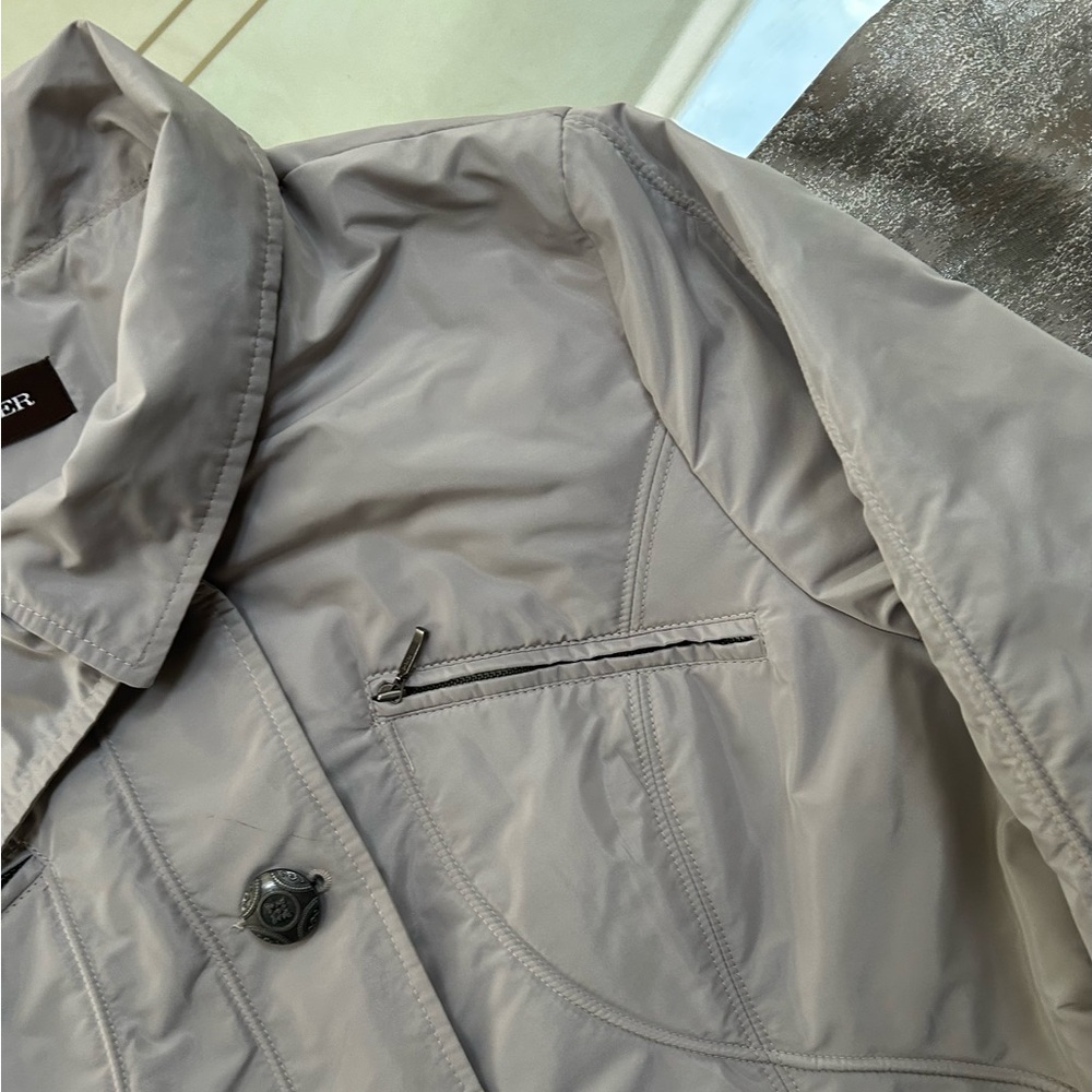 Danier women’s jacket - Picture 3 of 16